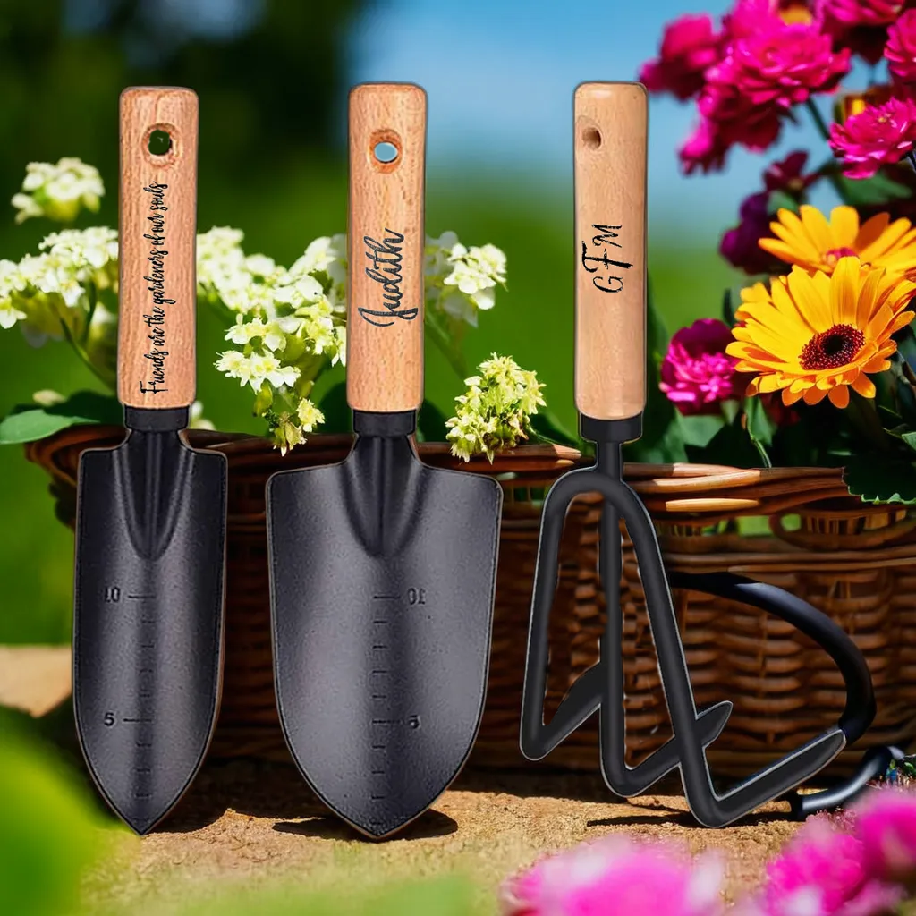 Personalized 3-piece garden tool set with engraved wooden handles