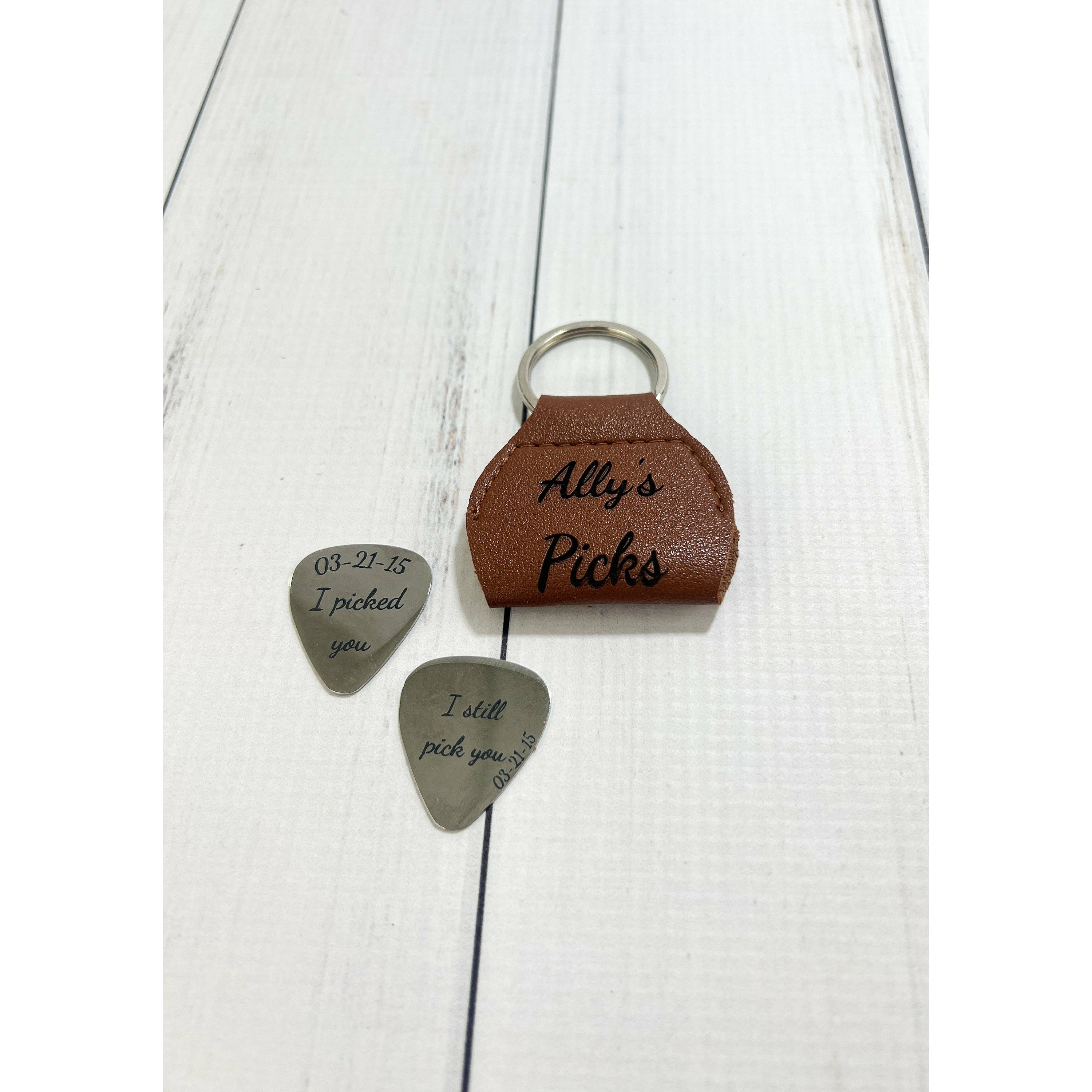 Personalized Guitar Pick w/ Leather Case