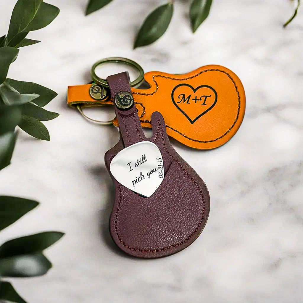 Custom Engraved Stainless Steel Guitar Pick With Guitar Shaped Pick Holder Keychain