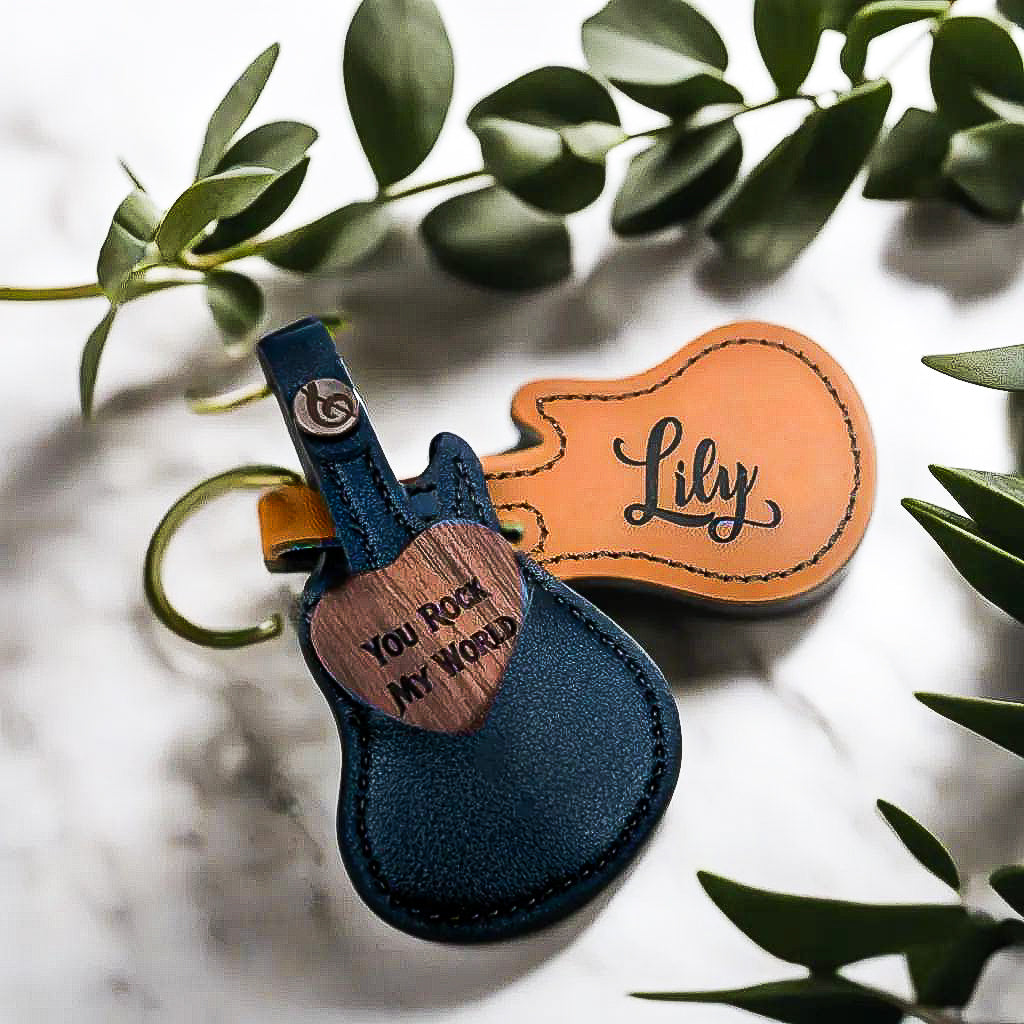Custom Engraved Heart Shaped Guitar Pick With Guitar Shaped Case