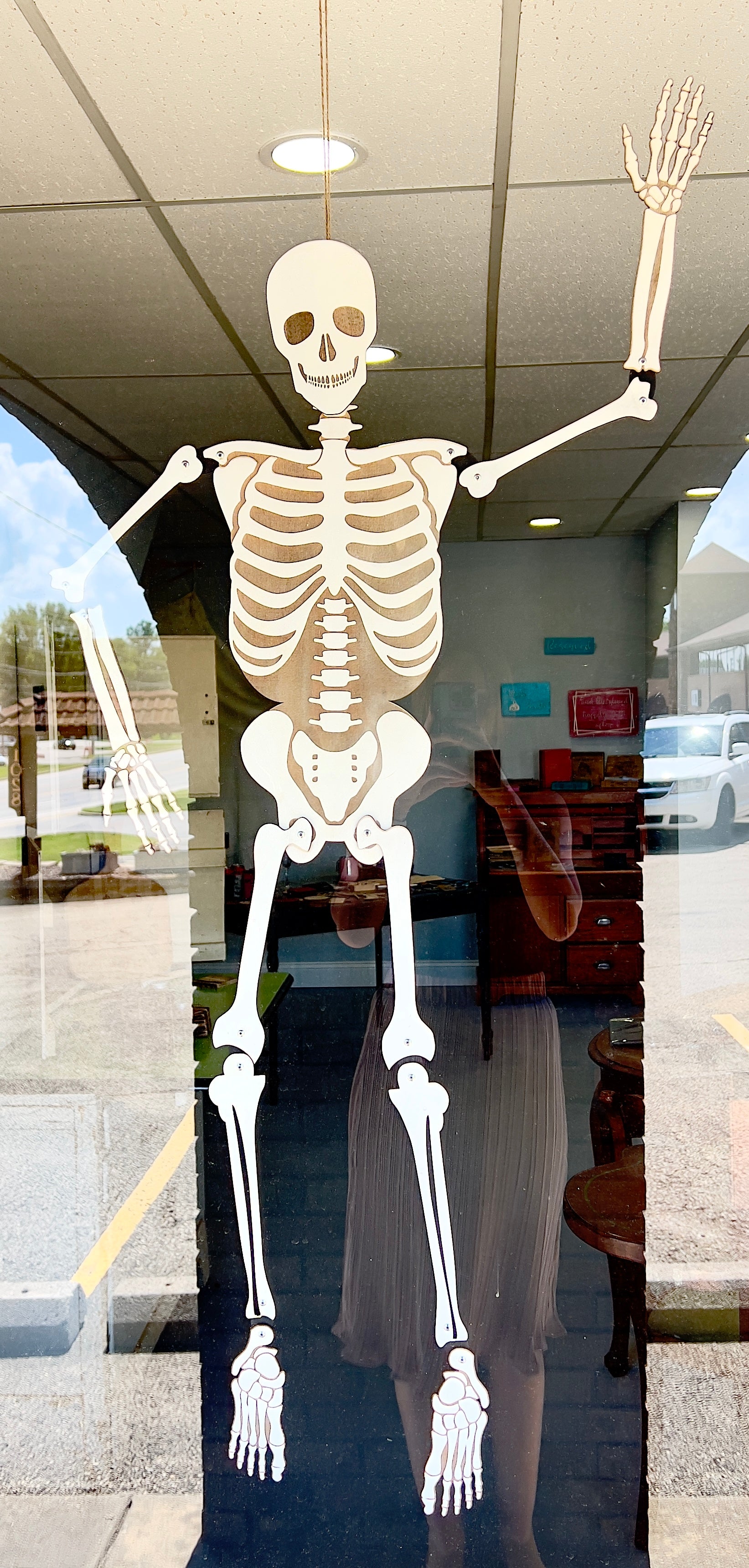 3.5 ft Posable Wooden Skeleton Halloween Decoration